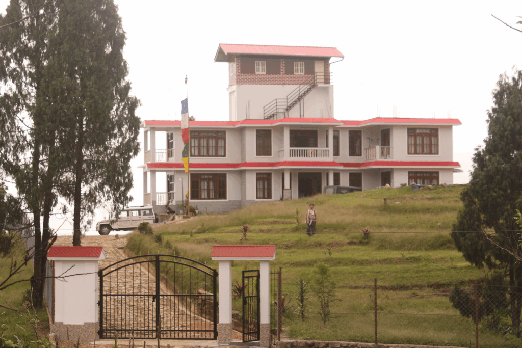 Front view with gate